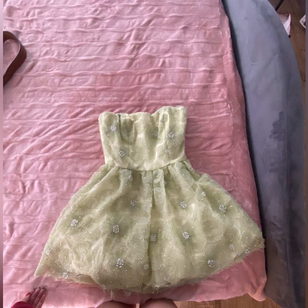 Green Strapless Dress